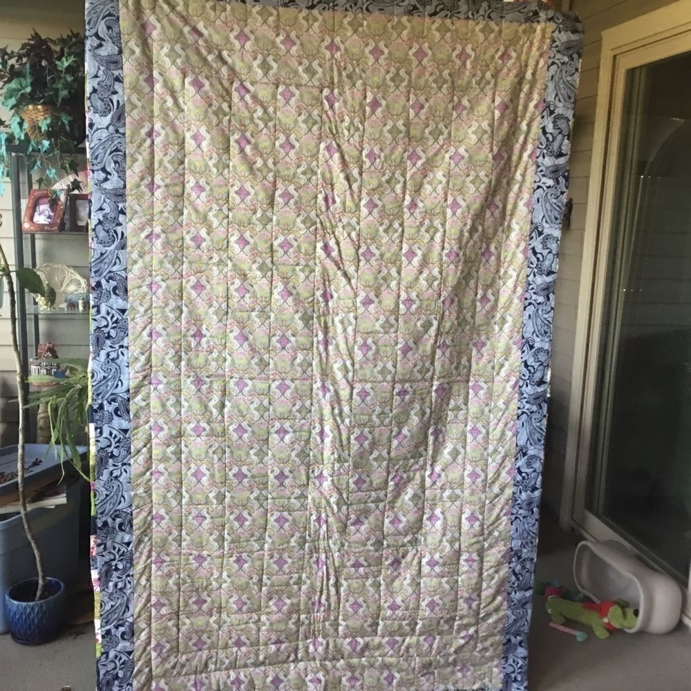 Handmade Quilt 46” x 77” - Picture 12 of 15